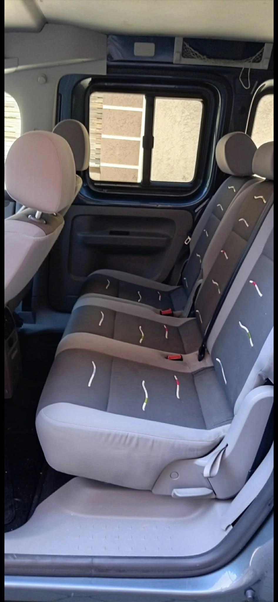 VW Caddy 1.9, снимка 7 - Автомобили и джипове - 56143726