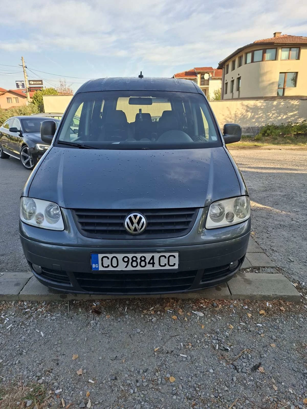 VW Caddy 1.9, снимка 4 - Автомобили и джипове - 56143726