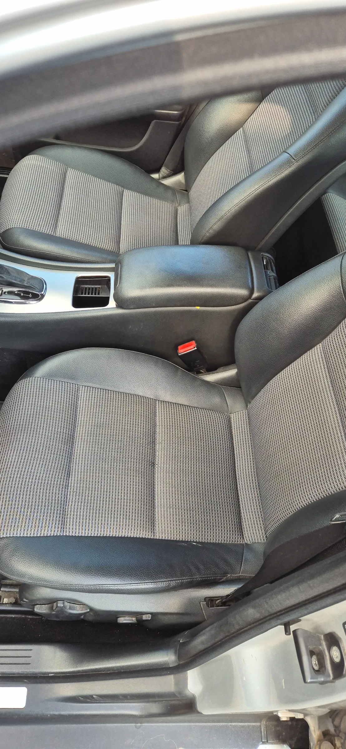 Mercedes-Benz C 220, снимка 11 - Автомобили и джипове - 56361412