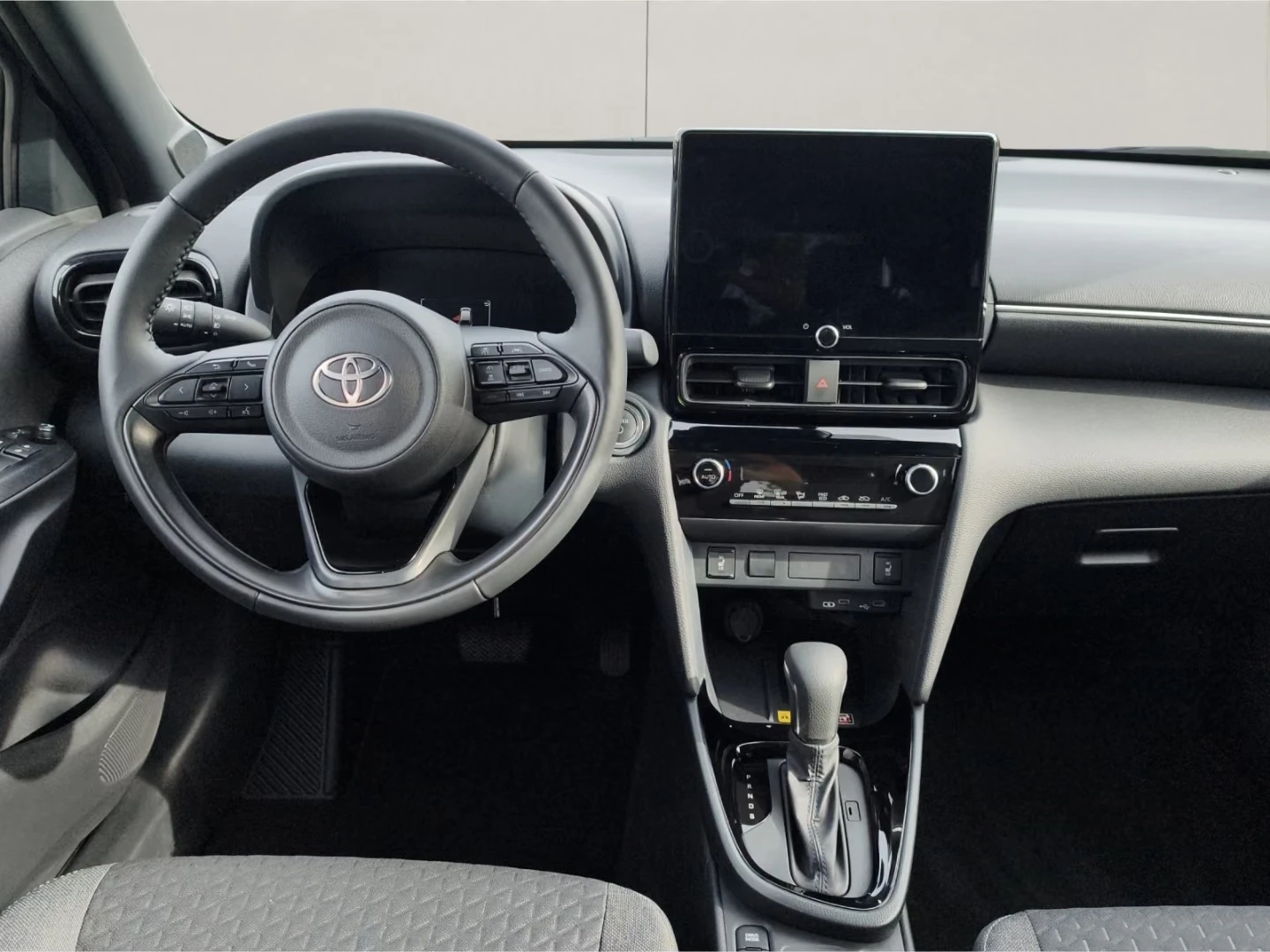 Toyota Yaris Cross 1.5 HEV/131HP/TEAMPLAYER/WINTER/CAM/356h | Mobile.bg � ����������� 8