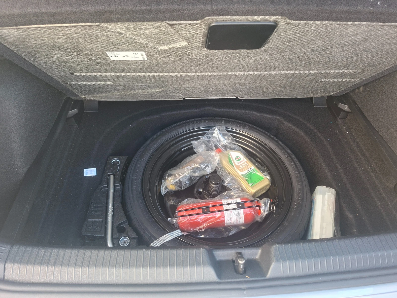VW Golf, снимка 3 - Автомобили и джипове - 56390630