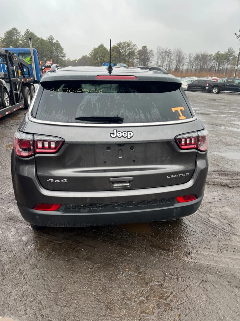 Jeep Compass Limited 2.4 4x4, снимка 5 - Автомобили и джипове - 47739431