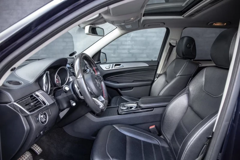 Mercedes-Benz GLE 350 d/AMG/258HP/AIRM./360CAM/LIFT/H&K/ACC/L.ASS/885f, снимка 8 - Автомобили и джипове - 52226517