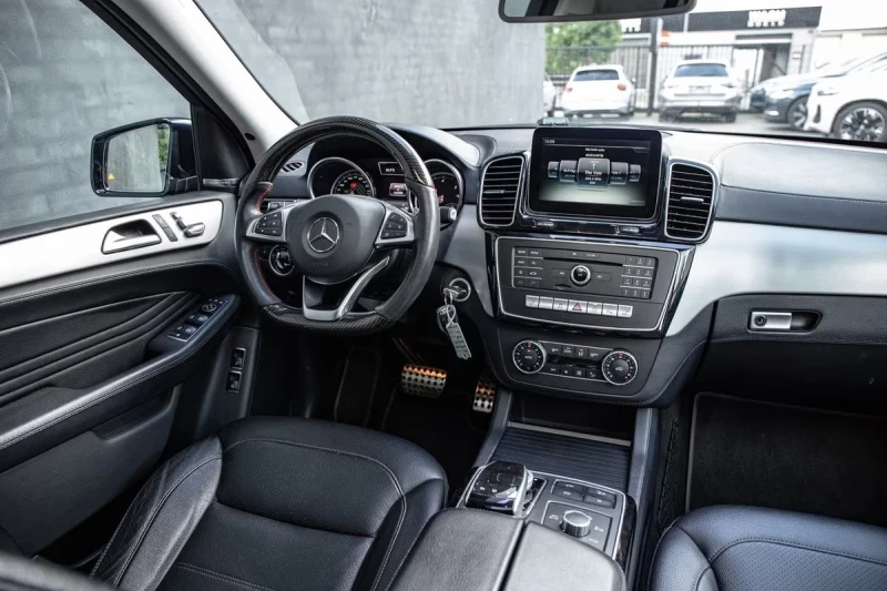 Mercedes-Benz GLE 350 d/AMG/258HP/AIRM./360CAM/LIFT/H&K/ACC/L.ASS/885f, снимка 10 - Автомобили и джипове - 52226517