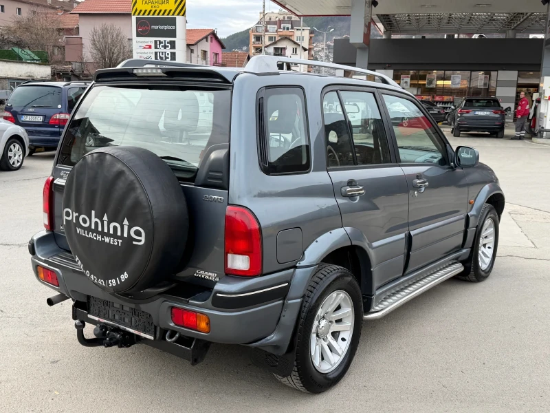 Suzuki Grand vitara 2.0HDI Много Запазен, снимка 6 - Автомобили и джипове - 53558631