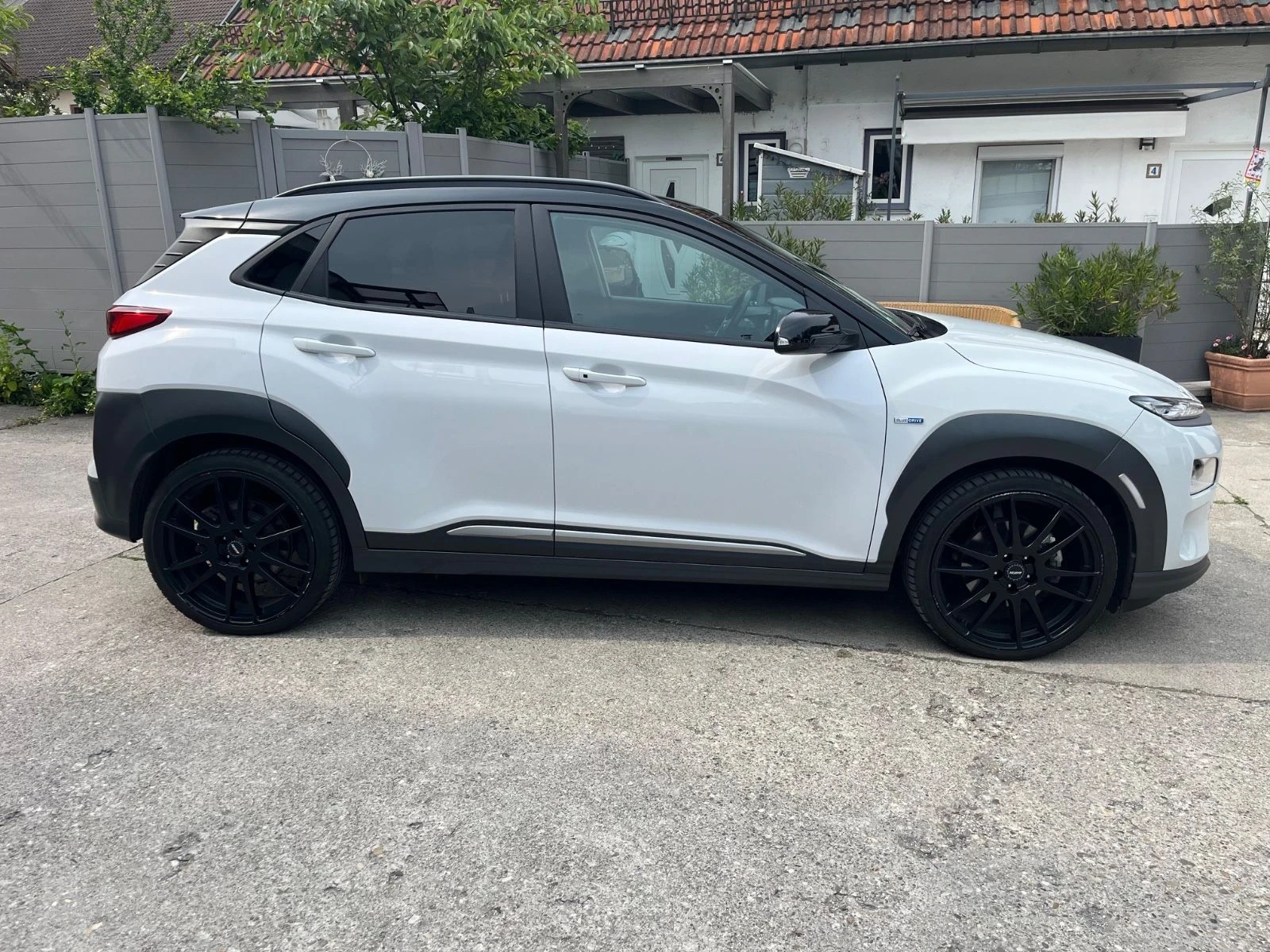 Hyundai Kona  - изображение 3