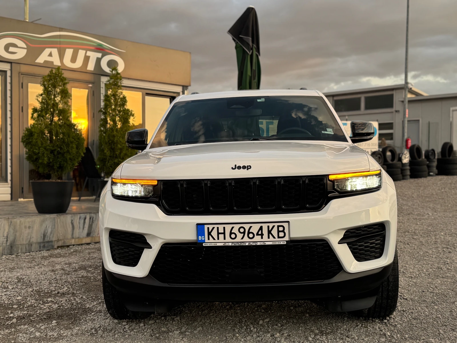 Jeep Grand cherokee //ГАЗ//74 ХИЛЯДИ//НАПЪЛНО ОБСЛУЖЕН// - изображение 2