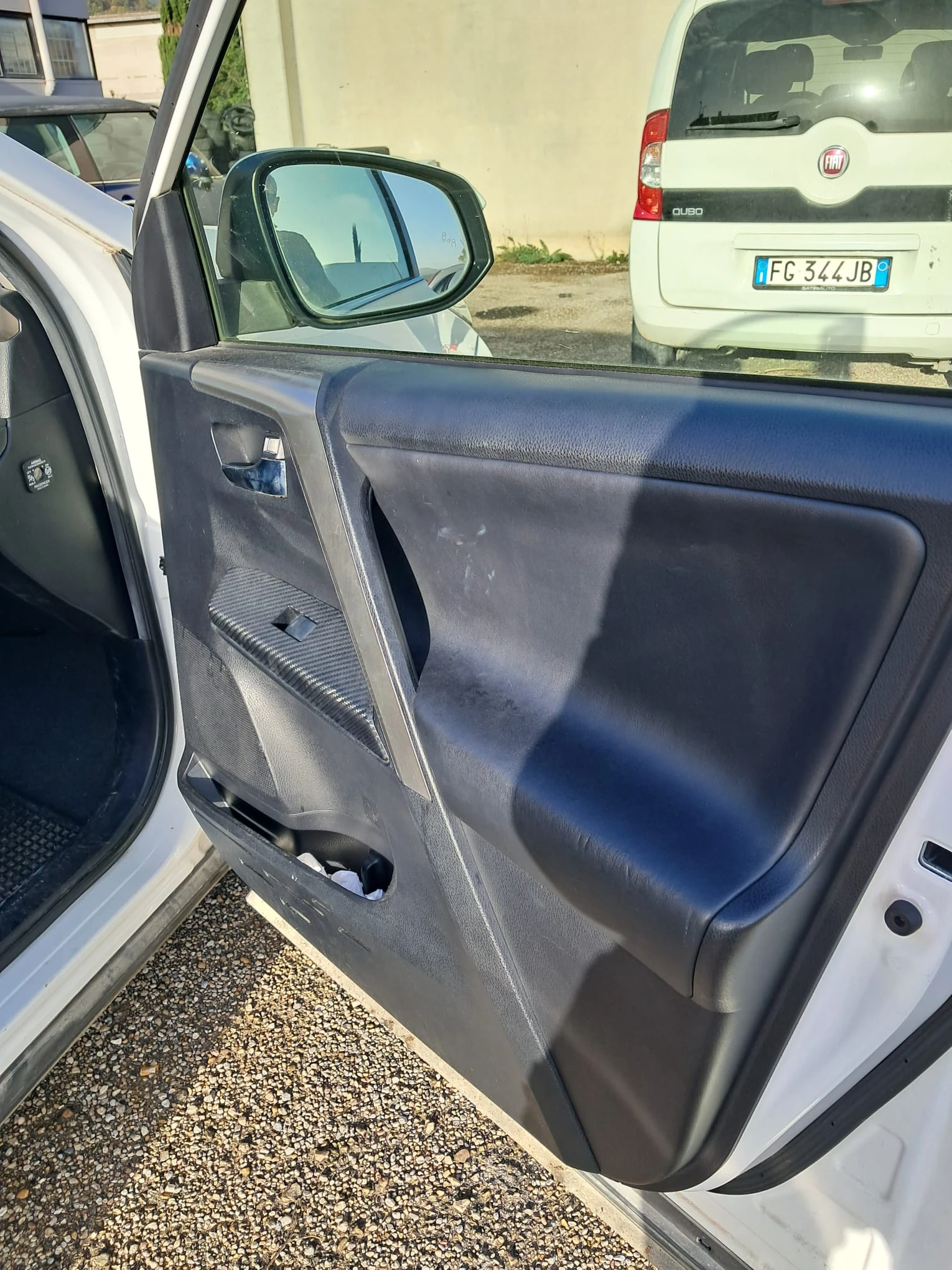 Toyota Rav4 2.2D AVTOMATIK 4X4 | Mobile.bg   13