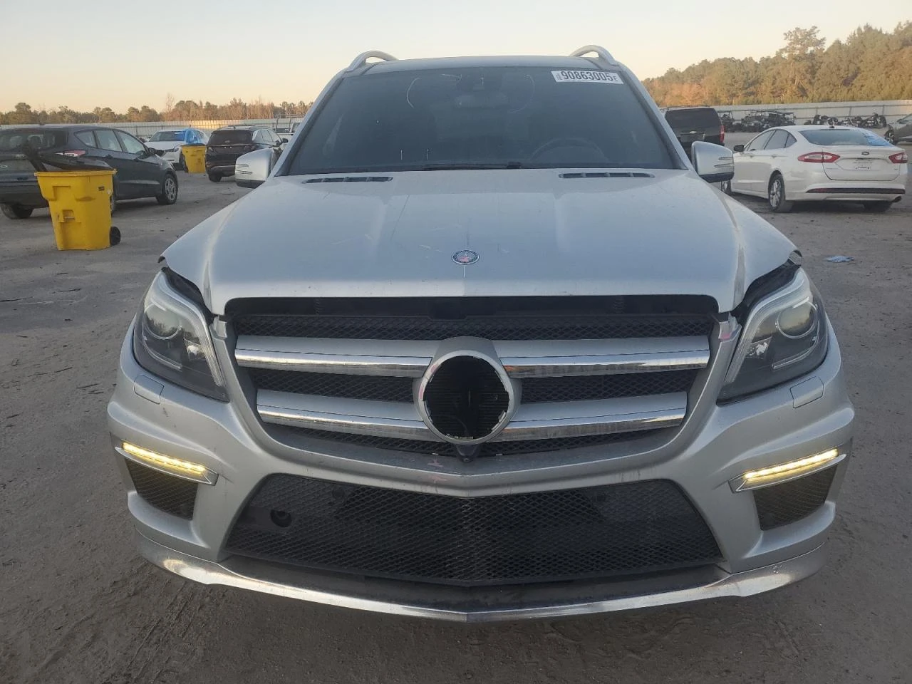 Mercedes-Benz GL 500 2015 MERCEDES-BENZ GL 550 4MATIC - изображение 2