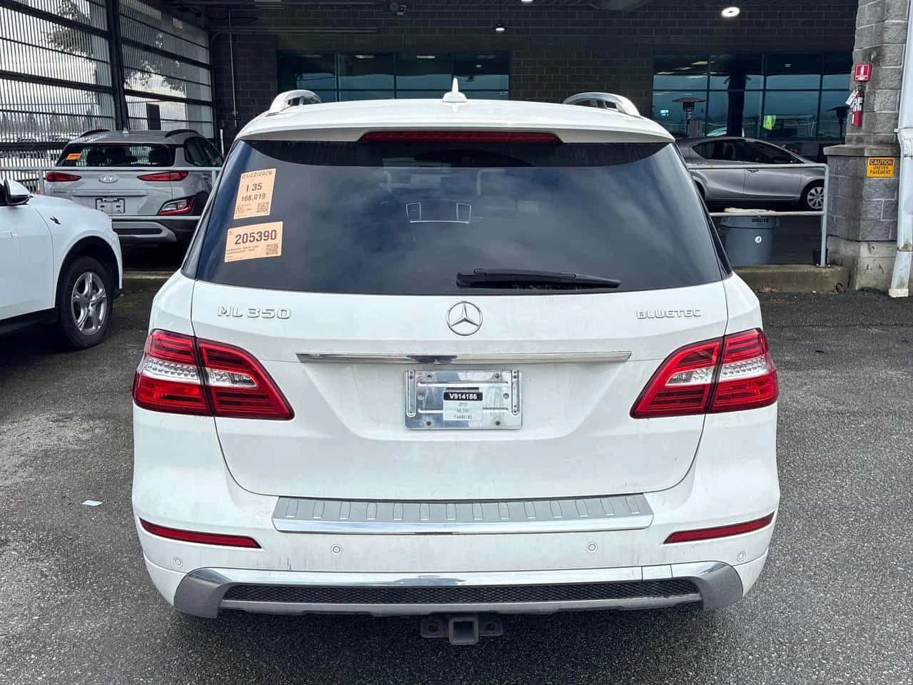 Mercedes-Benz ML 350 * BlueTEC * ПАНОРАМА* ПОДГРЕВИ* ВИДЕО* , снимка 4 - Автомобили и джипове - 53760953