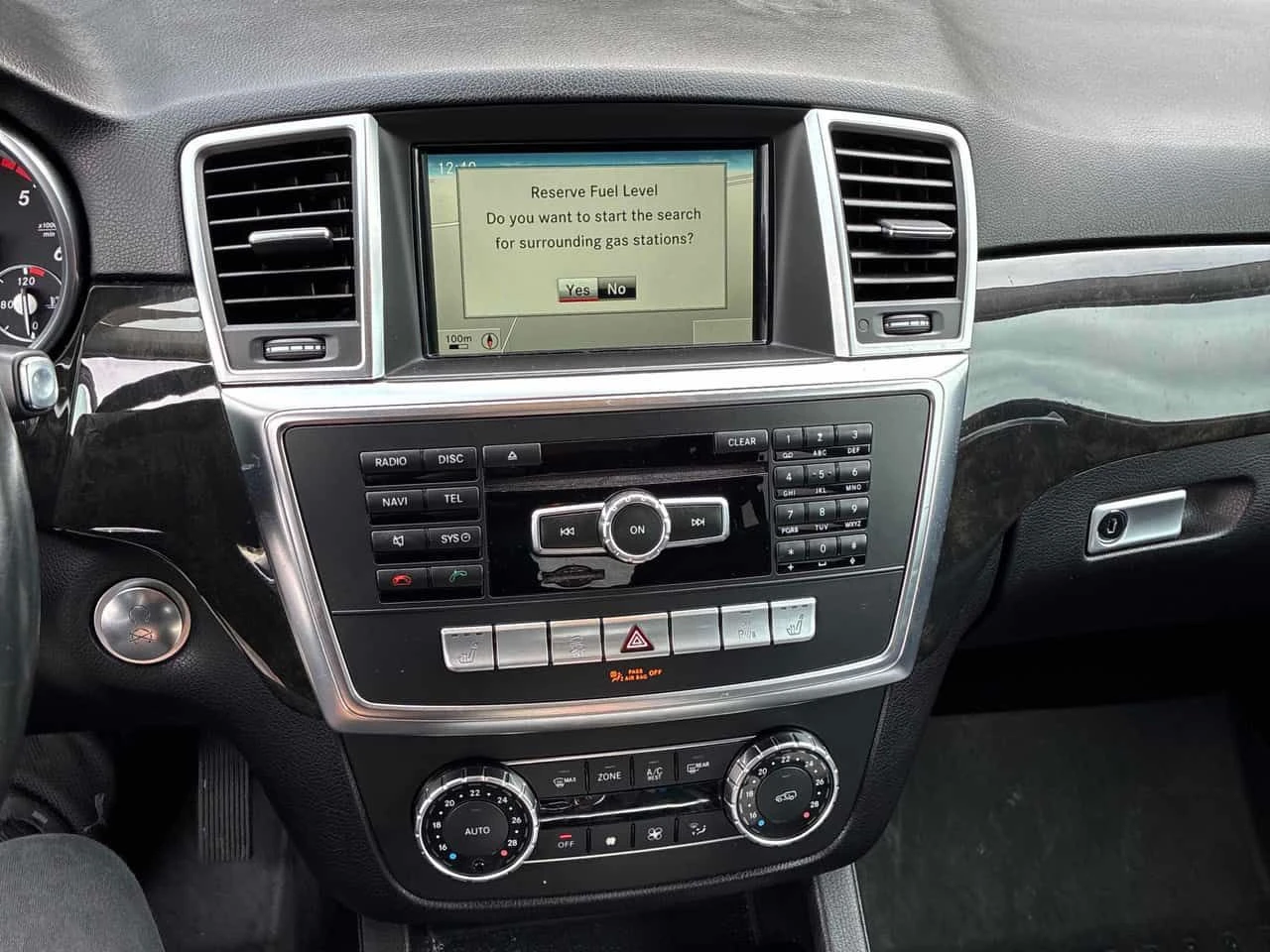 Mercedes-Benz ML 350 * BlueTEC * ПАНОРАМА* ПОДГРЕВИ* ВИДЕО* , снимка 9 - Автомобили и джипове - 53760953