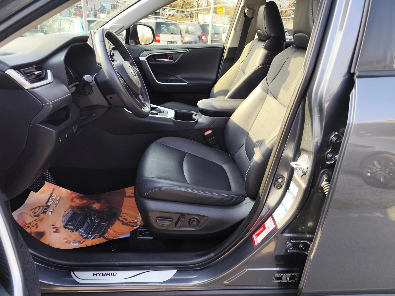 Toyota Rav4 2.5HYBRID* AWD* 4X4* LOUNGE* LED* NAVI* , снимка 6 - Автомобили и джипове - 53875559