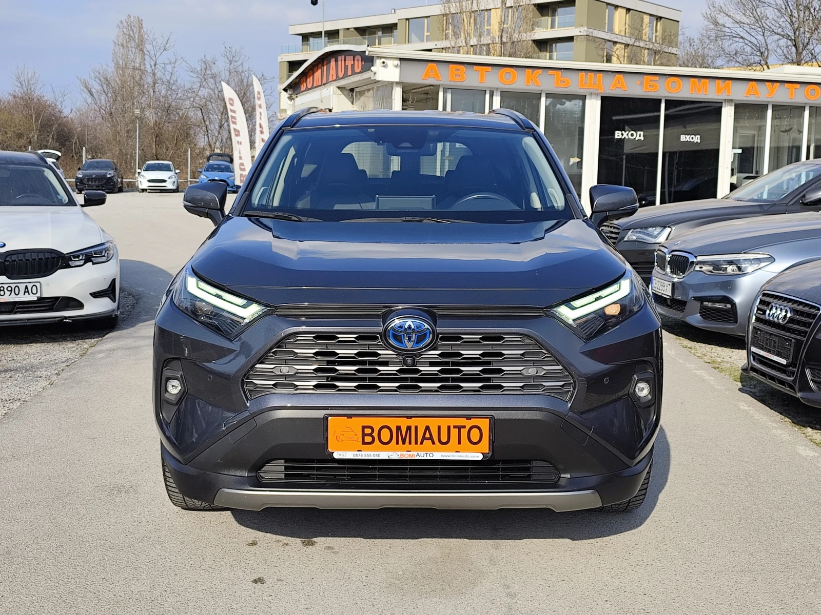 Toyota Rav4 2.5HYBRID* AWD* 4X4* LOUNGE* LED* NAVI* , снимка 2 - Автомобили и джипове - 53875559