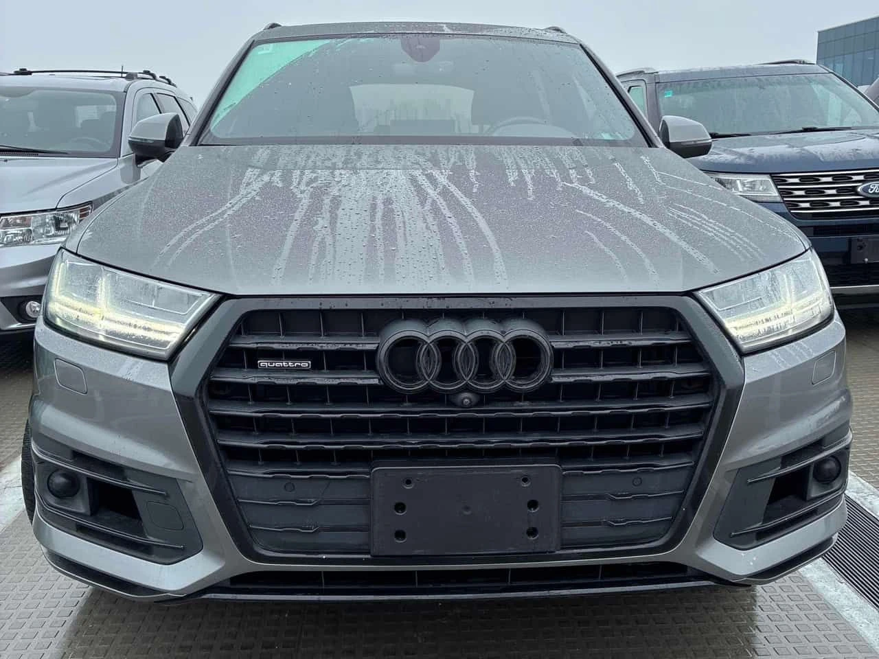 Audi Q7 3.0T Progressiv  CARFAX | Mobile.bg � ����������� 6