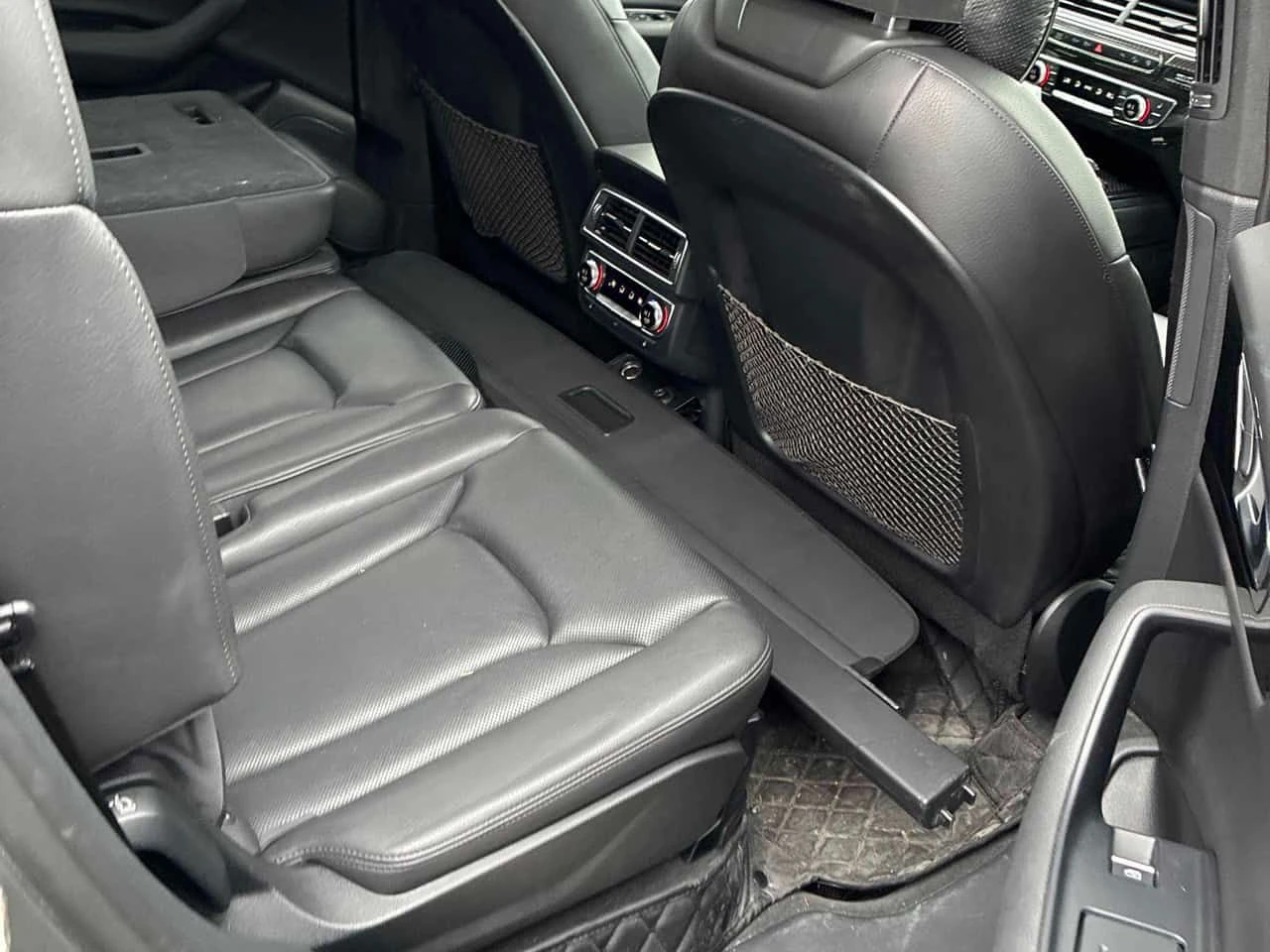 Audi Q7 3.0T Progressiv  CARFAX | Mobile.bg � ����������� 14