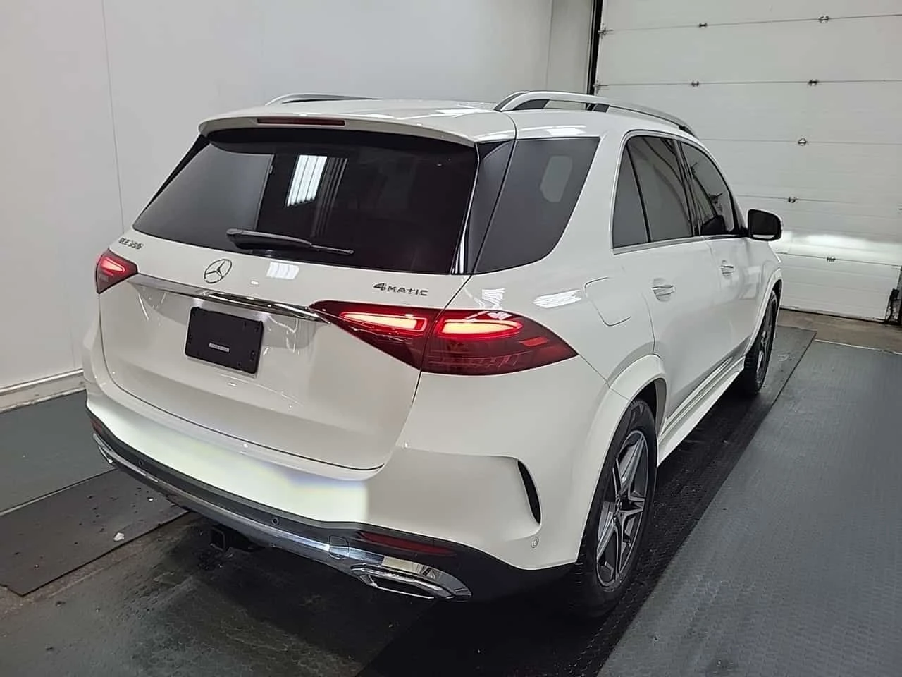 Mercedes-Benz GLE 350 ПАНОРАМА/АМБИЕНТНО/360 КАМЕРИ/HEAD-UP DISPLAY , снимка 5 - Автомобили и джипове - 54032818