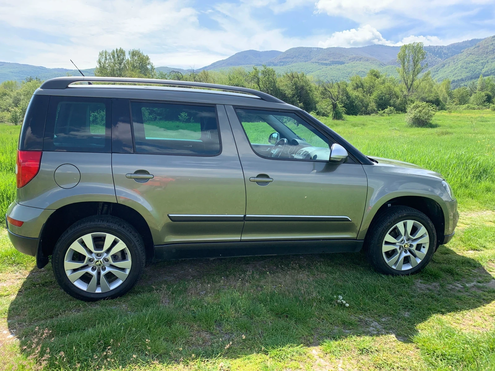 Skoda Yeti Adventure, снимка 7 - Автомобили и джипове - 54682142