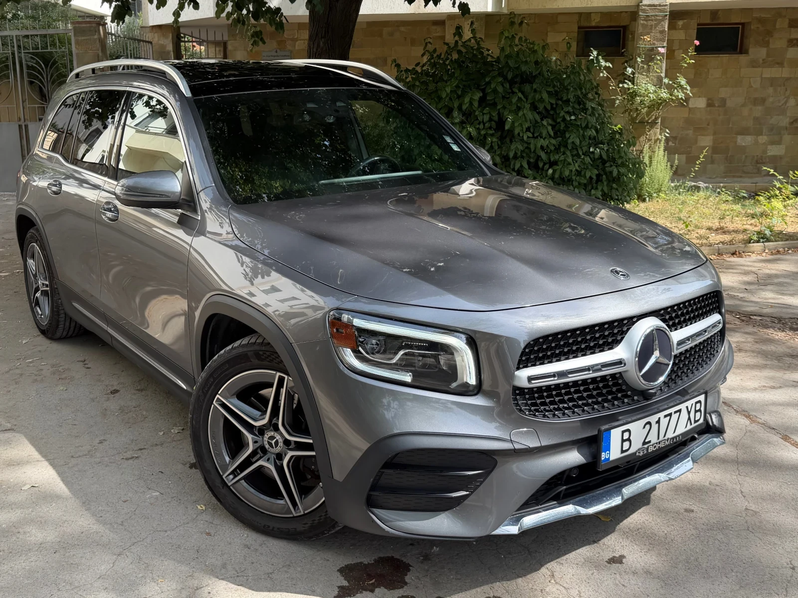 Mercedes-Benz GLB 250 AMG -ПАНОРАМА-ОБДУХВАНЕ-ДИСТРОНИК