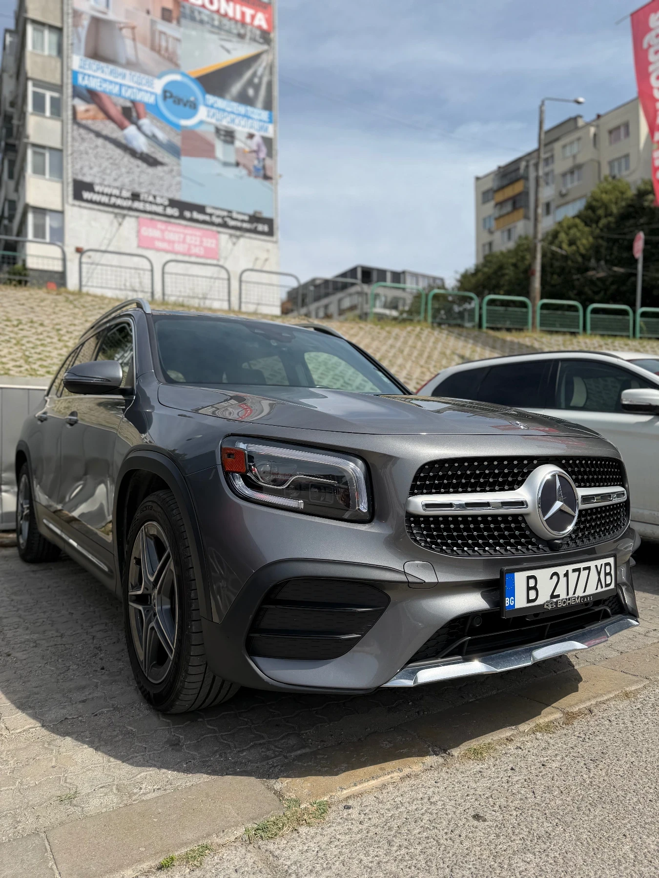 Mercedes-Benz GLB 250 AMG -ПАНОРАМА-ОБДУХВАНЕ-ДИСТРОНИК, снимка 6 - Автомобили и джипове - 55696481