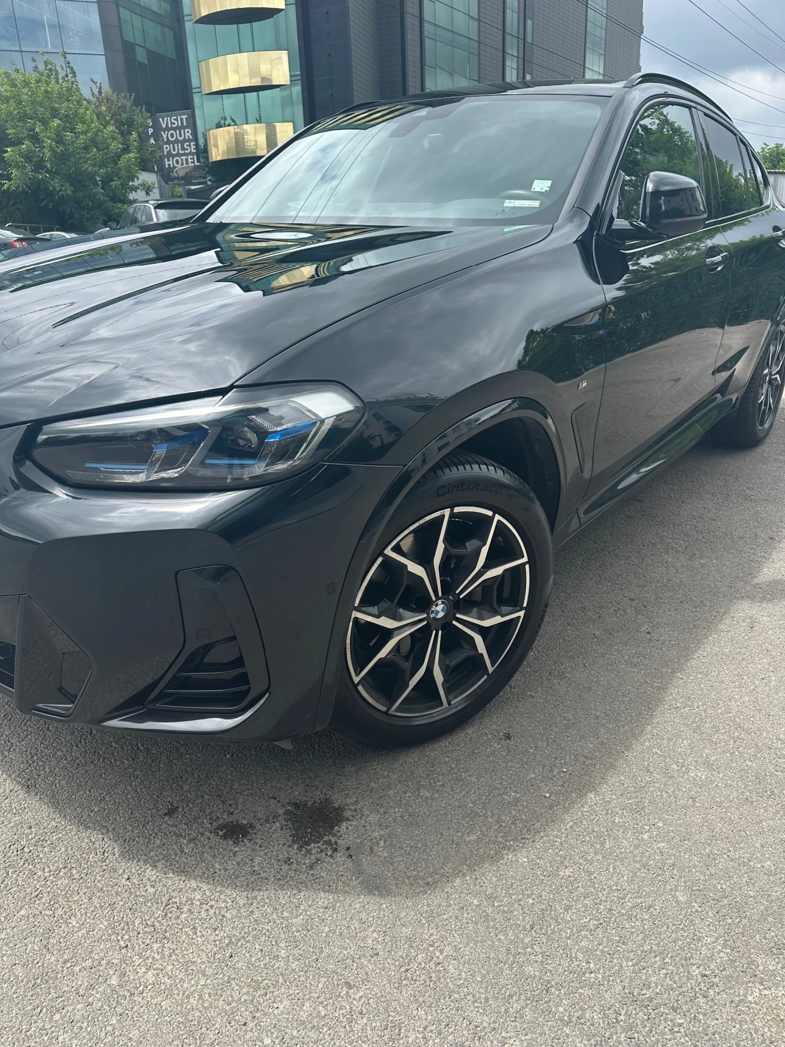 BMW X4 BMW Х4M Sport/Laser/Panorama/Mild Hybrid /Гаранция, снимка 9 - Автомобили и джипове - 54881658