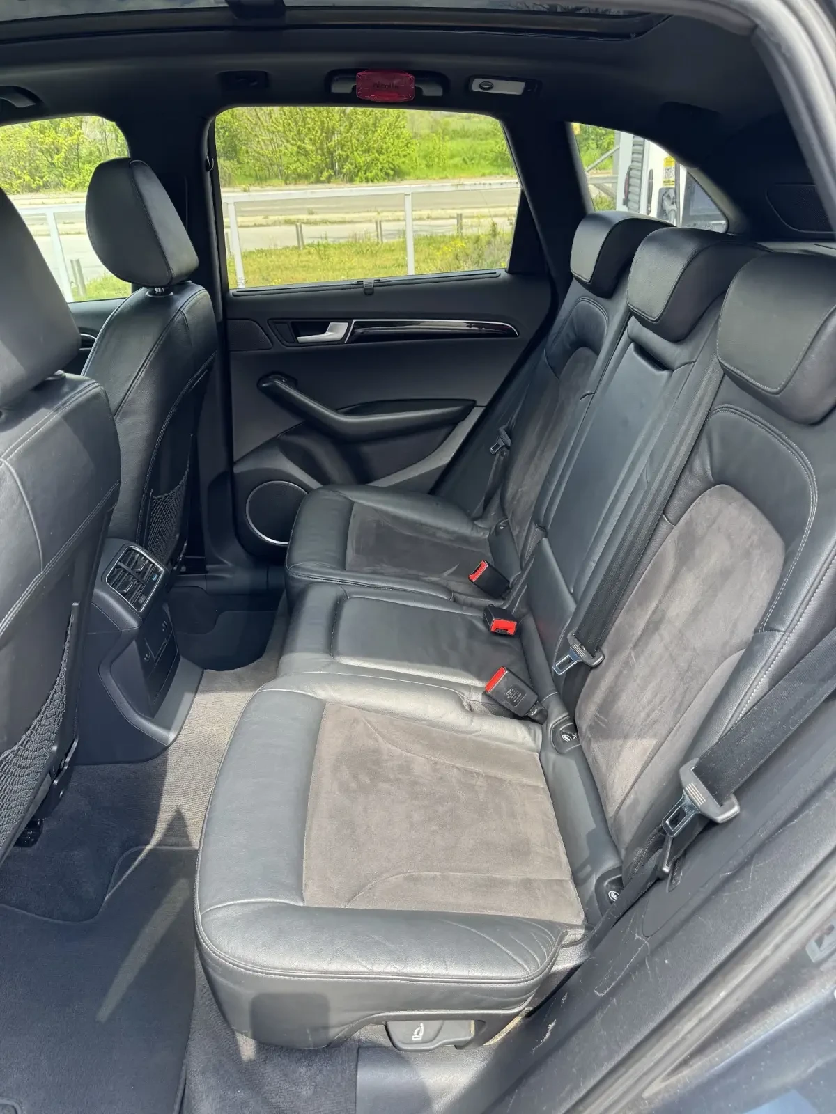 Audi Q5 S Line Full 3.0TDI Quattro, снимка 11 - Автомобили и джипове - 55119708