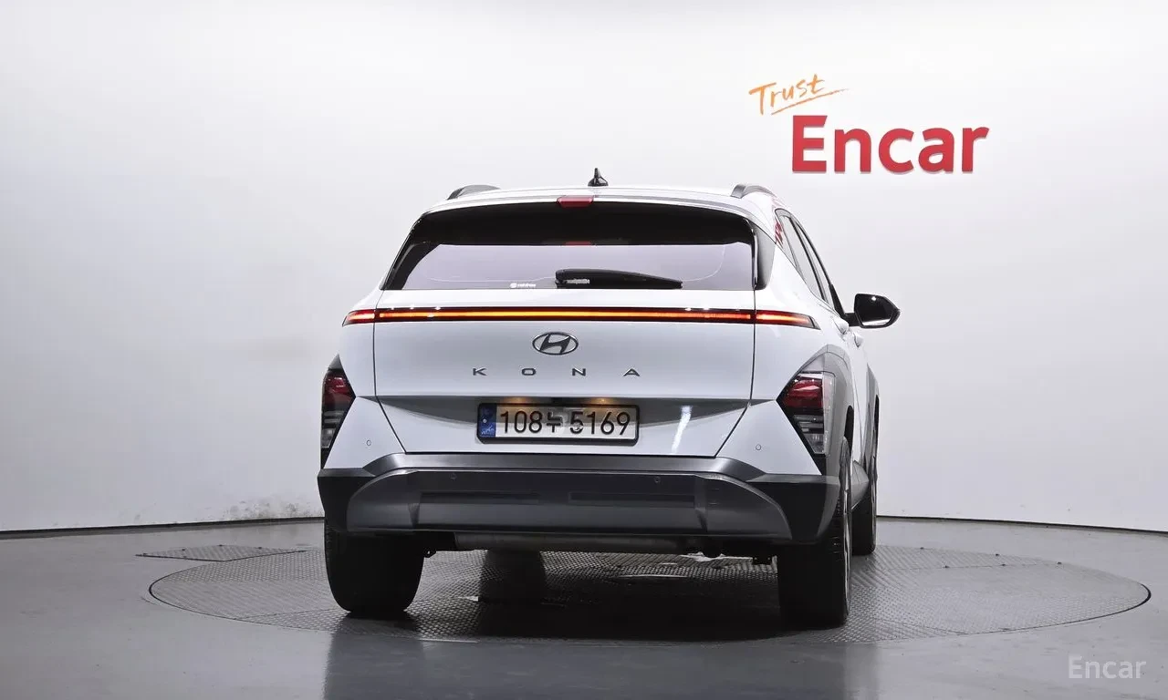 Hyundai Kona 1.6 Turbo* Inspiration* ОБДУХ* КОЖА* FULL, снимка 4 - Автомобили и джипове - 55562195