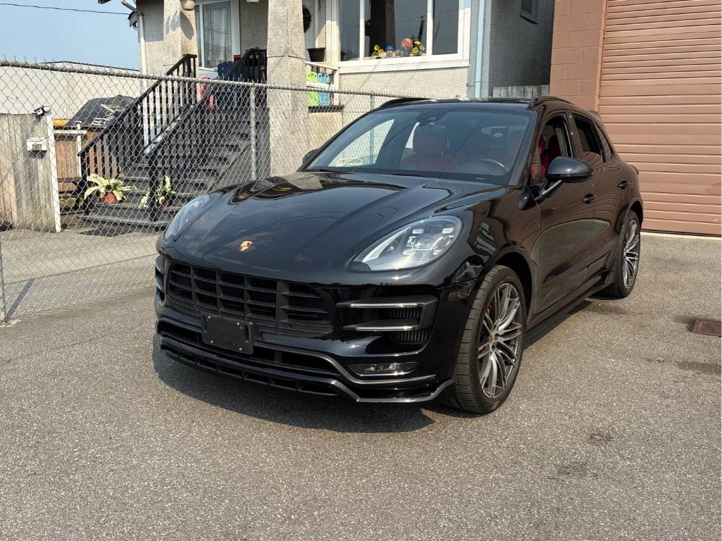 Porsche Macan Turbo * Performance пакет *  CARFAX* 