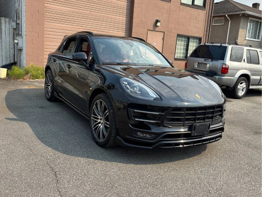 Porsche Macan Turbo * Performance пакет *  CARFAX* , снимка 3 - Автомобили и джипове - 55750730