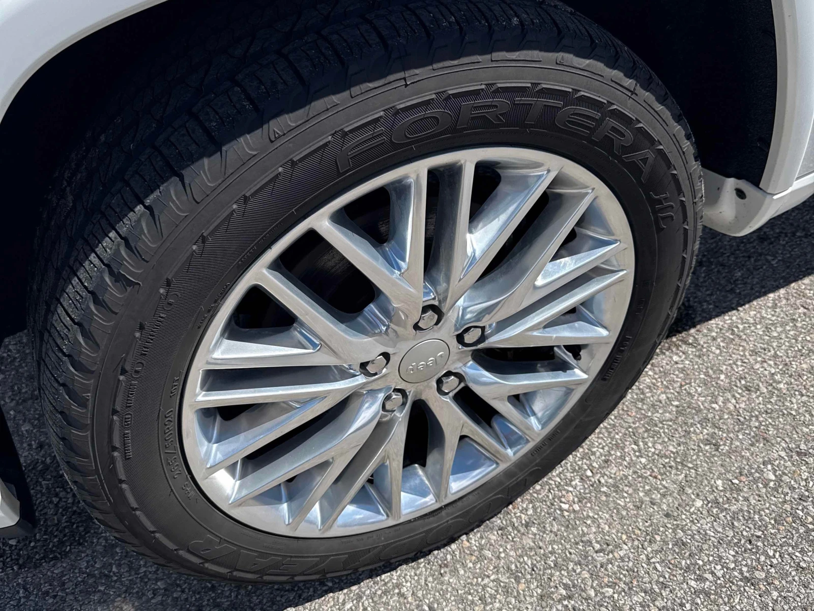 Jeep Grand cherokee * Overland * CARFAX * ЦЕНА ДО БГ, снимка 8 - Автомобили и джипове - 55806762