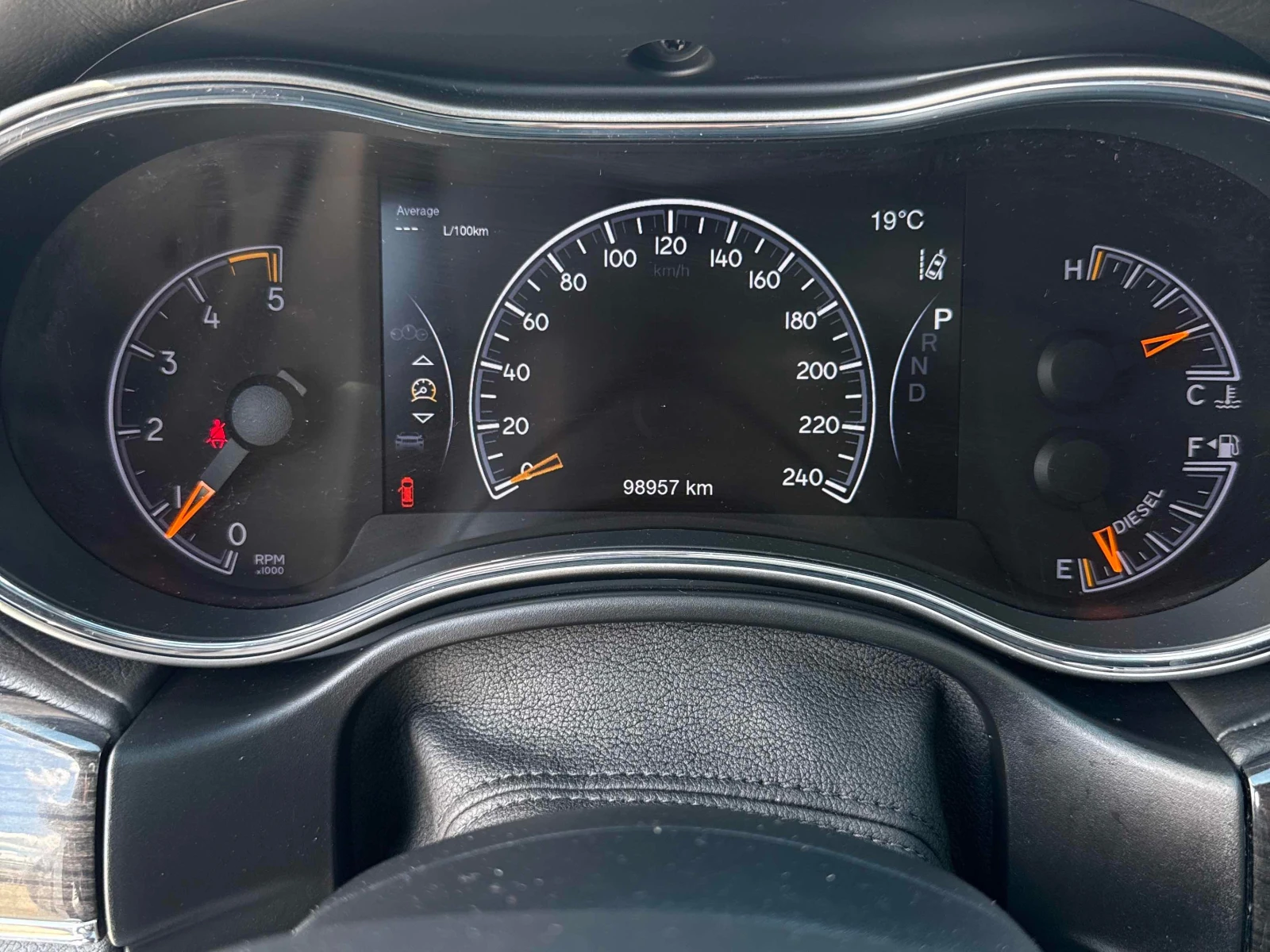 Jeep Grand cherokee * Overland * CARFAX * ЦЕНА ДО БГ, снимка 10 - Автомобили и джипове - 55806762