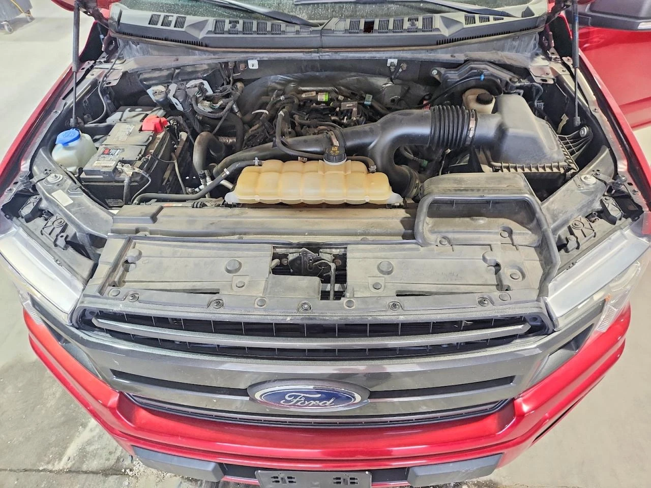 Ford F150 2.7l Supercrew, снимка 11 - Автомобили и джипове - 56072607