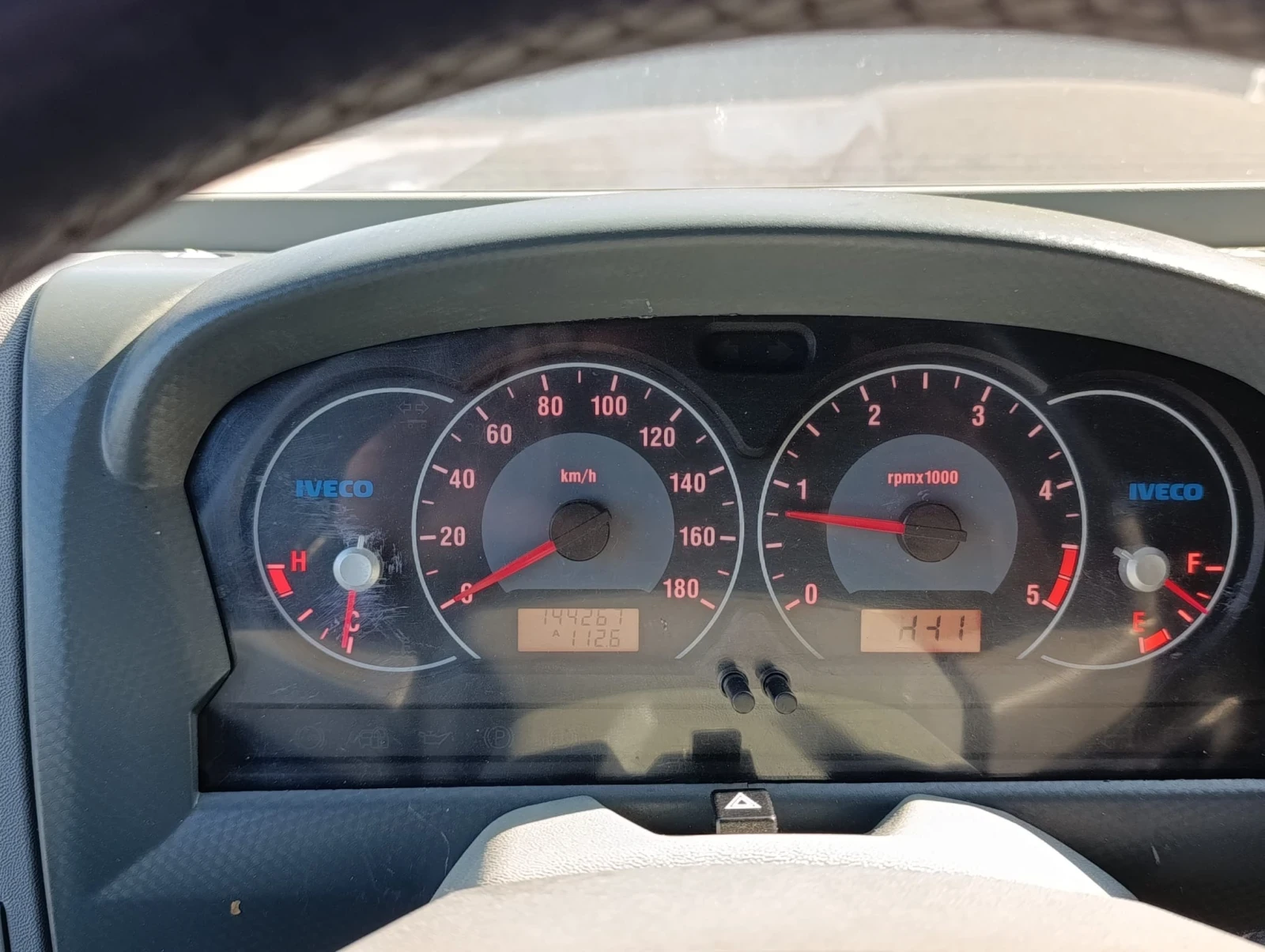 Iveco Massive 3.0, снимка 12 - Автомобили и джипове - 56653146