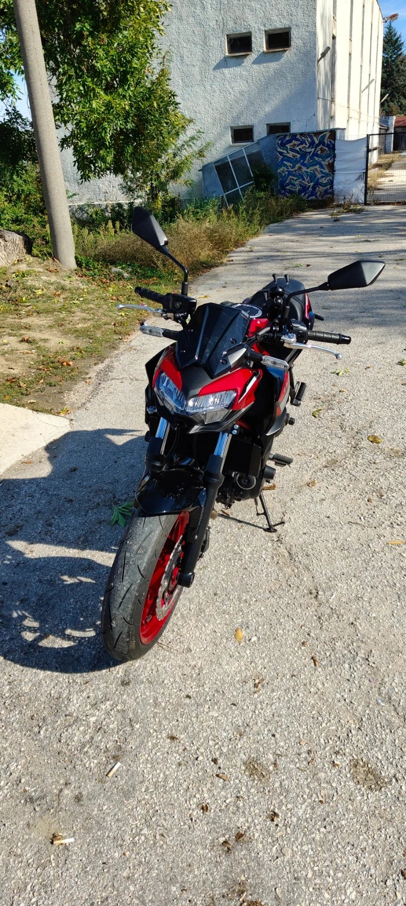 Kawasaki Z 650, снимка 4 - Мотоциклети и мототехника - 56697052