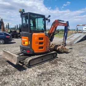 Багер Hitachi U33-5a Климатик, снимка 3