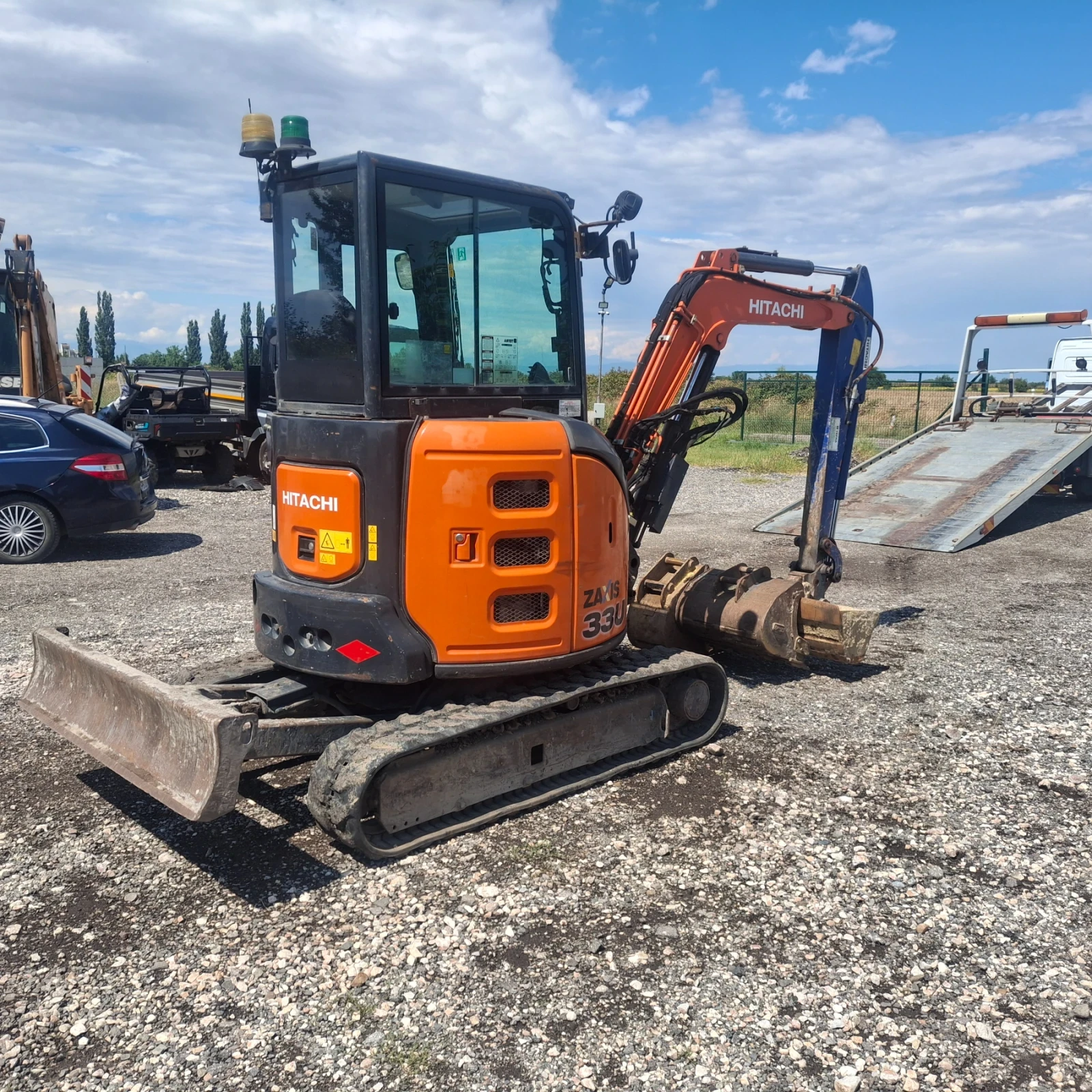 Багер Hitachi U33-5a Климатик, снимка 3 - Индустриална техника - 55263773