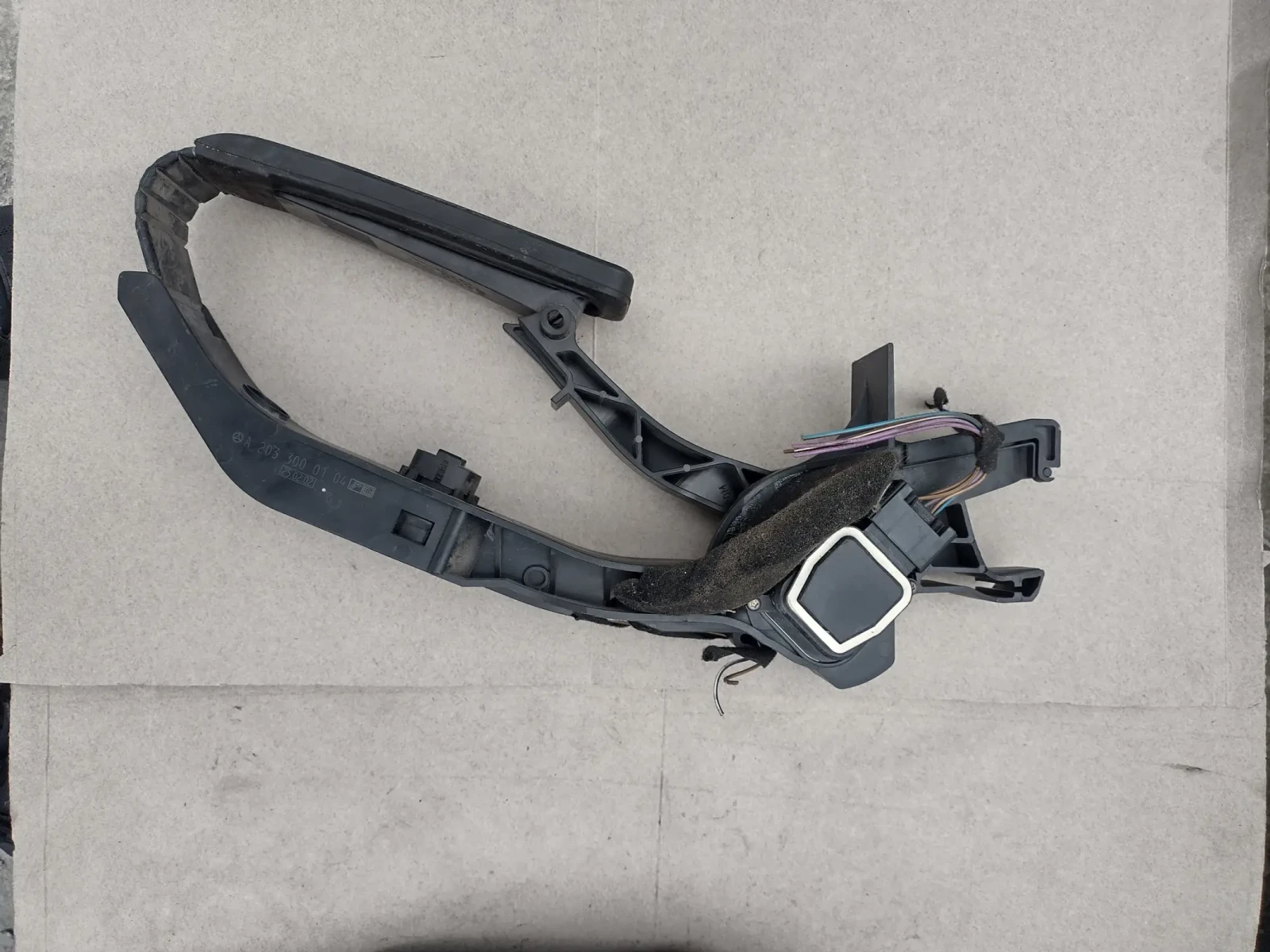 A2033000104   Mercedes-Benz C-Class W203 A 203 300 01 04 | Mobile.bg   1