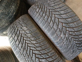 Гуми Зимни 235/50R18, снимка 1