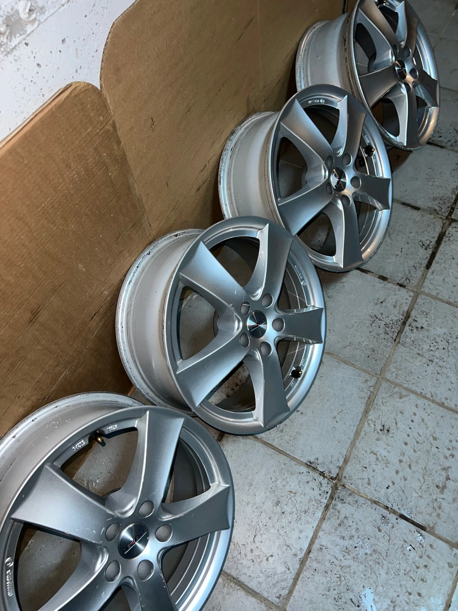 ������ | Mobile.bg � ����������� 8