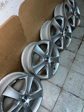 ������ | Mobile.bg � ����� ������ 8