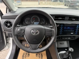 Toyota Auris, снимка 11