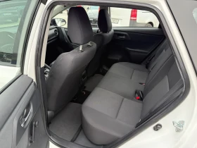 Toyota Auris, снимка 14