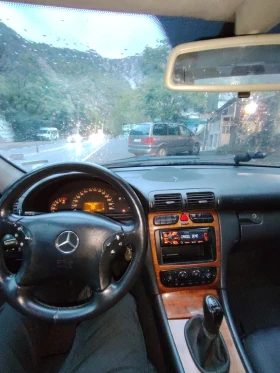 Обява за продажба на Mercedes-Benz C 220 6 скорост ~2 100 лв. - изображение 9