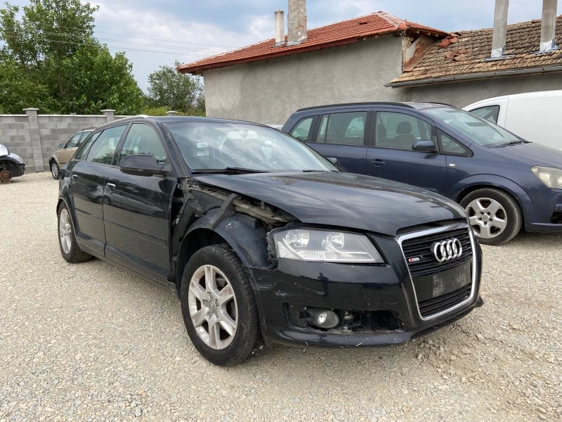 Audi A3 1.6 TDI Facelift, снимка 1 - Автомобили и джипове - 47435199