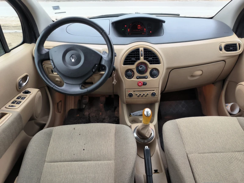 Renault Modus 1.4i 98к.с., снимка 8 - Автомобили и джипове - 47958344