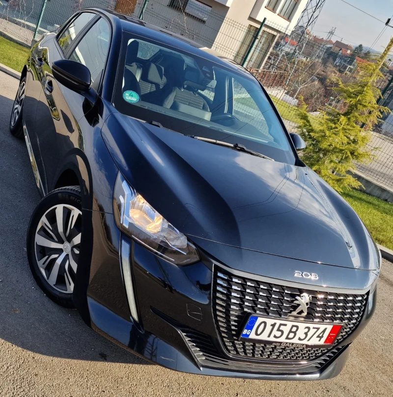 Peugeot 208 КАТО НОВА, снимка 9 - Автомобили и джипове - 48165161