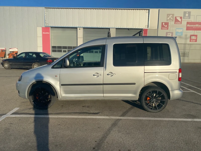 VW Caddy, снимка 4 - Автомобили и джипове - 48742908