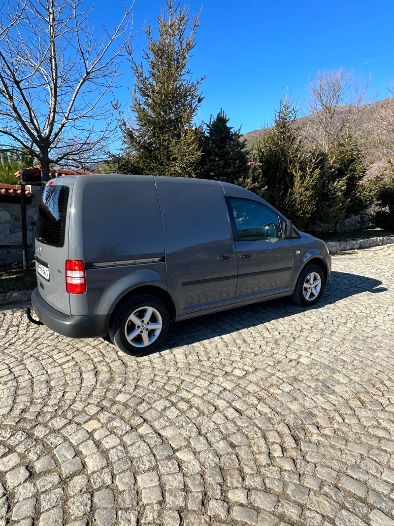 VW Caddy товарно, снимка 9 - Автомобили и джипове - 48842612