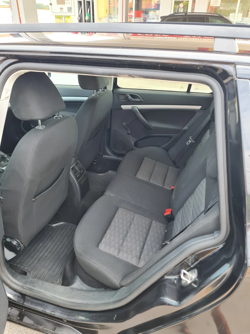 Skoda Octavia 4х4 1.9TDI 105к.с. 2009г. , снимка 5 - Автомобили и джипове - 51219667