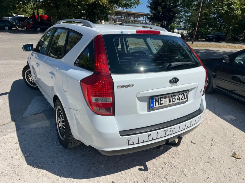 Kia Ceed 1.4i БЕНЗИН , снимка 9 - Автомобили и джипове - 51478962