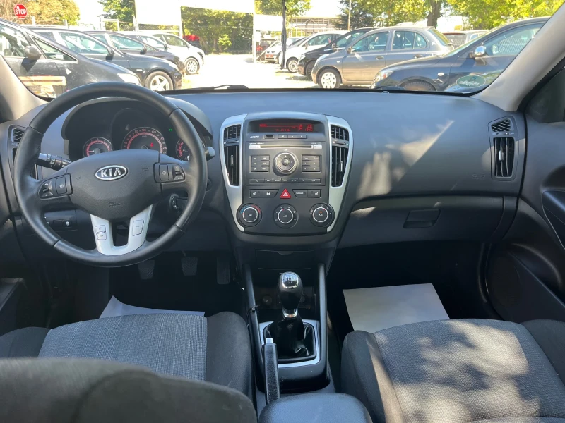 Kia Ceed 1.4i БЕНЗИН , снимка 13 - Автомобили и джипове - 51478962